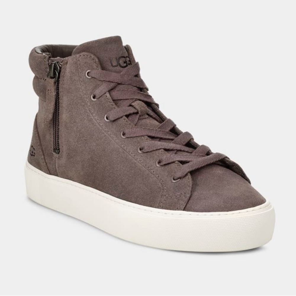 UGG: Olli
